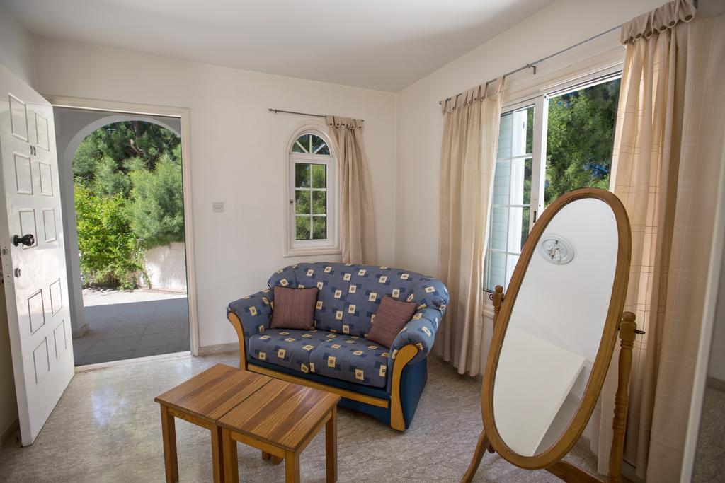 Merab Center Villas Ayia Napa Luaran gambar
