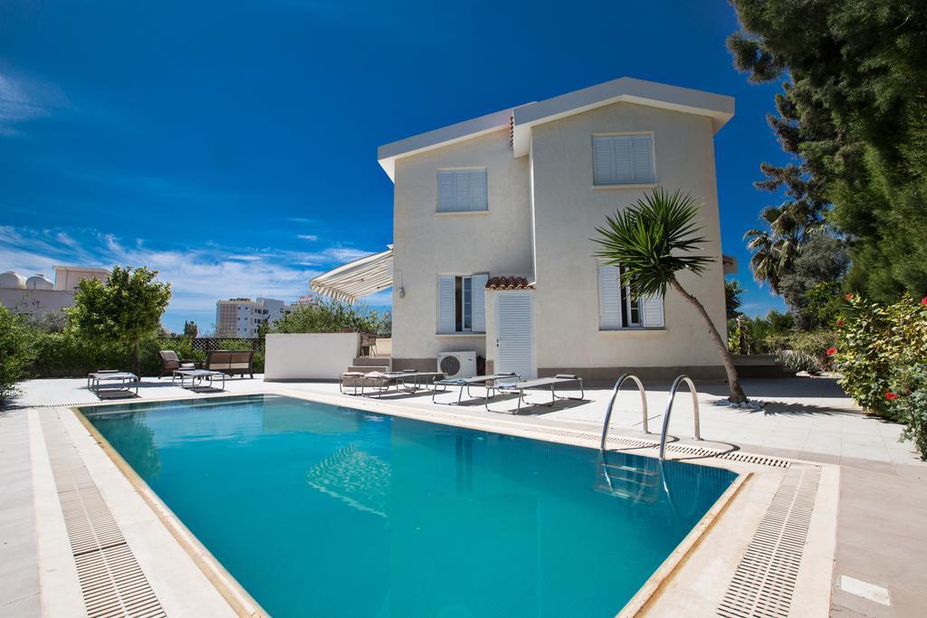 Merab Center Villas Ayia Napa Luaran gambar